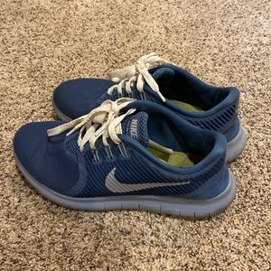 Nike after Run size 9.5